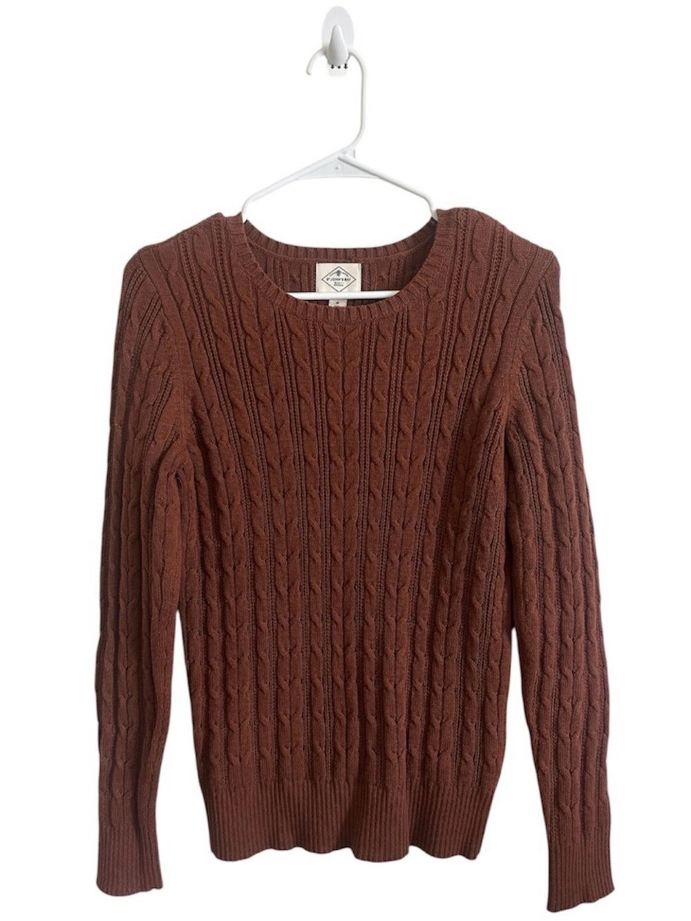 Women’s Cable Knit Sweater
